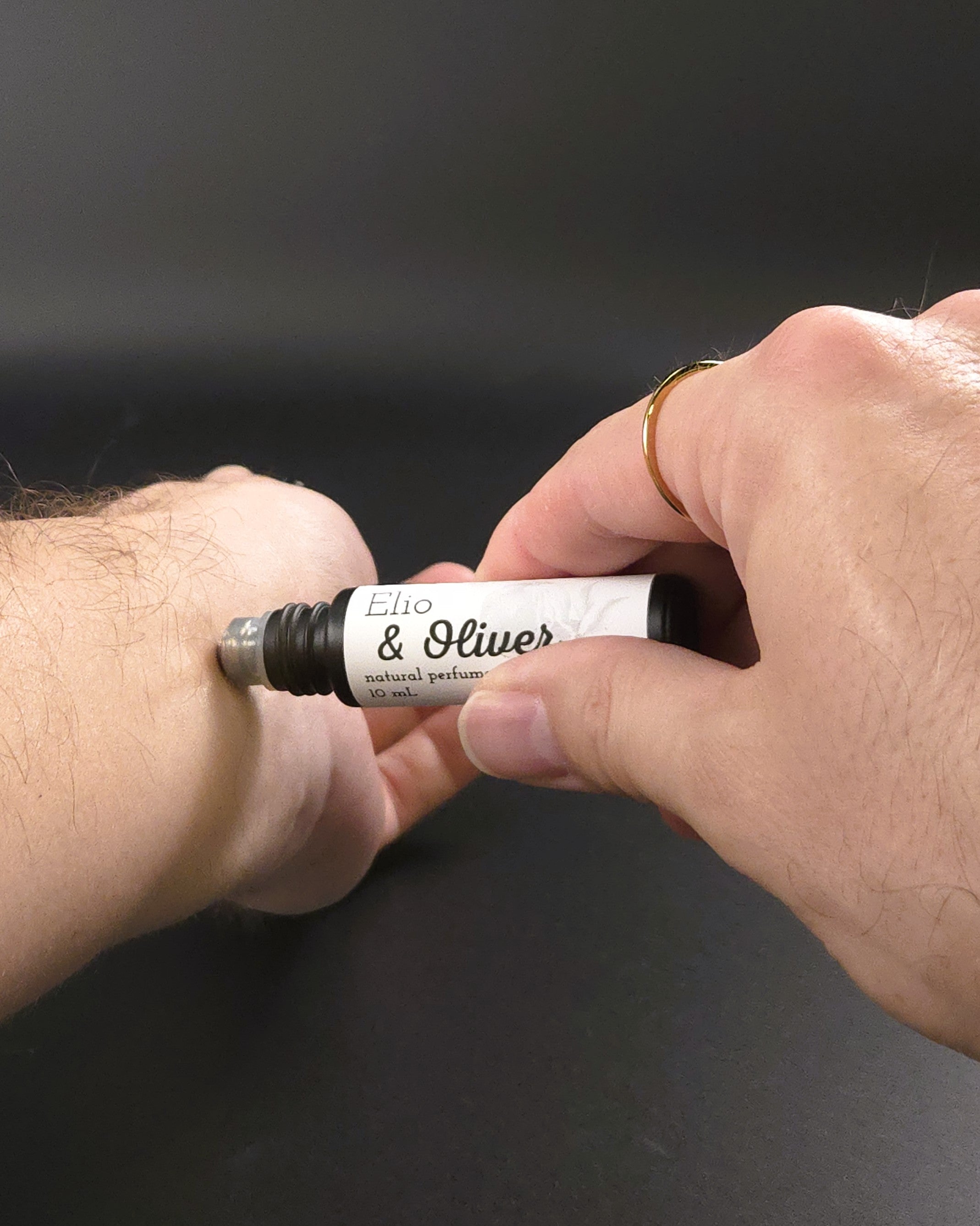 Elio & Oliver Scent Roller